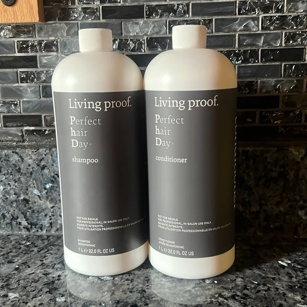 LIVING PROOF PHD PERFECT HAIR DAY SHAMPOO & CONDITIONER BRAND NEW 32OZ - Picture 1 of 6